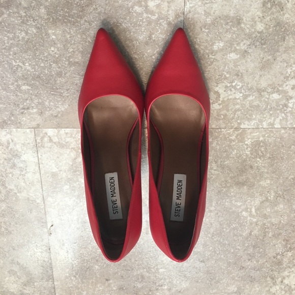 Steve Madden Shoes - STEVE MADDEN Patent Leather Heels!